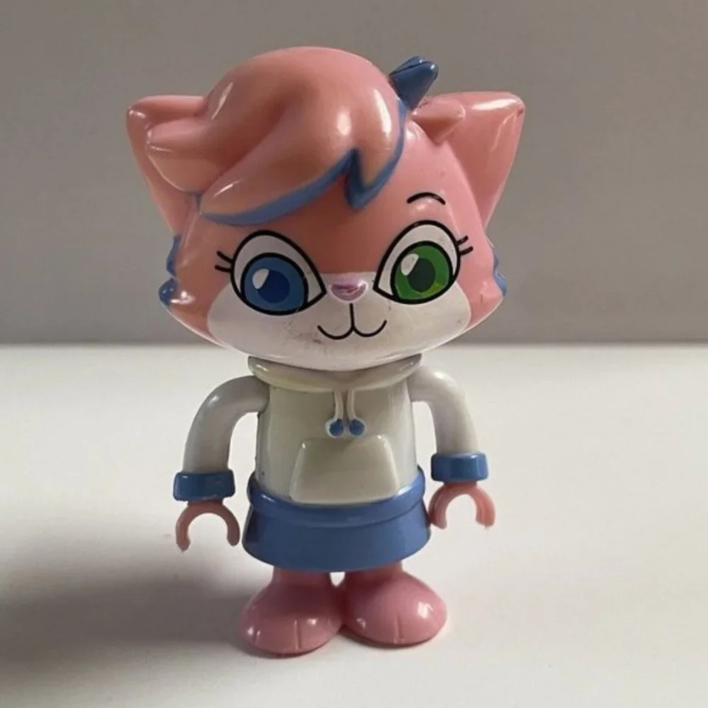 Bonkers Ryans World Figure Alpha Lexa Pink Cat Rollerblades Kitty Girl Toy